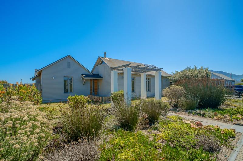3 Bedroom Property for Sale in Lake Michelle Western Cape